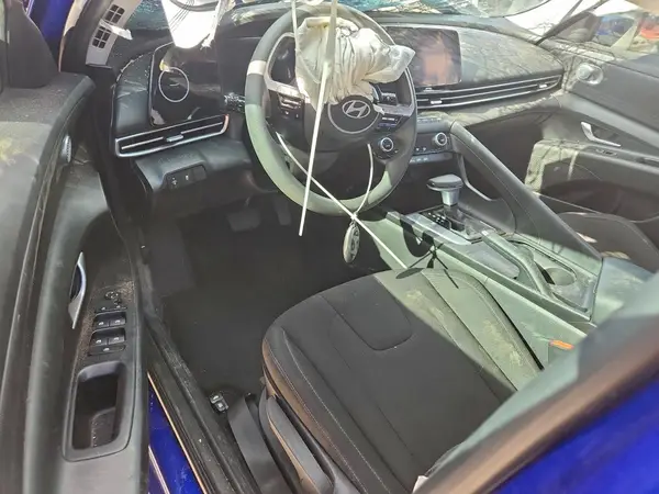 KMHLM4DG7RU639025 2024 HYUNDAI ELANTRA - Image 8