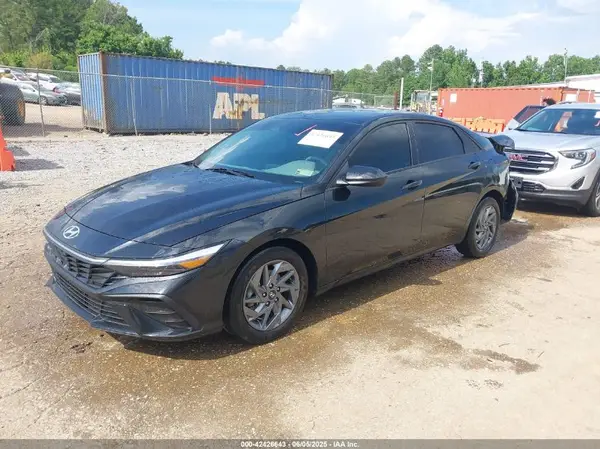 KMHLM4DG7RU647996 2024 HYUNDAI ELANTRA - Image 2