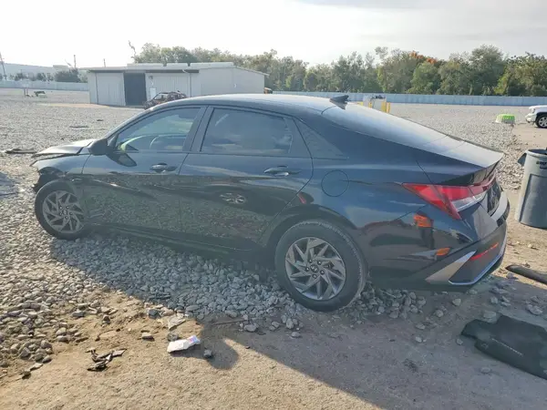 KMHLM4DG7RU650235 2024 HYUNDAI ELANTRA - Image 2