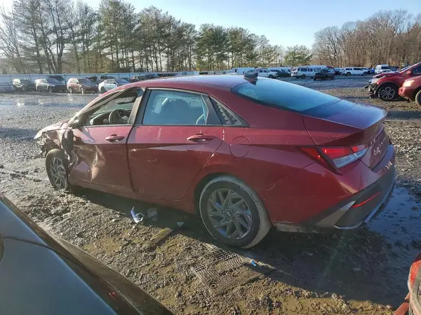 KMHLM4DG7RU652499 2024 HYUNDAI ELANTRA - Image 2