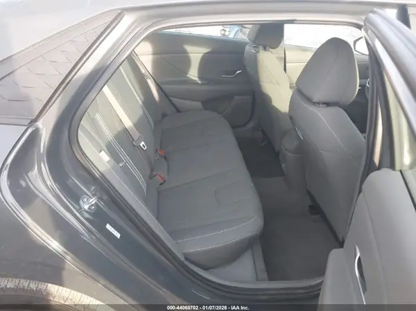 KMHLM4DG7RU657573 2024 HYUNDAI ELANTRA - Image 8