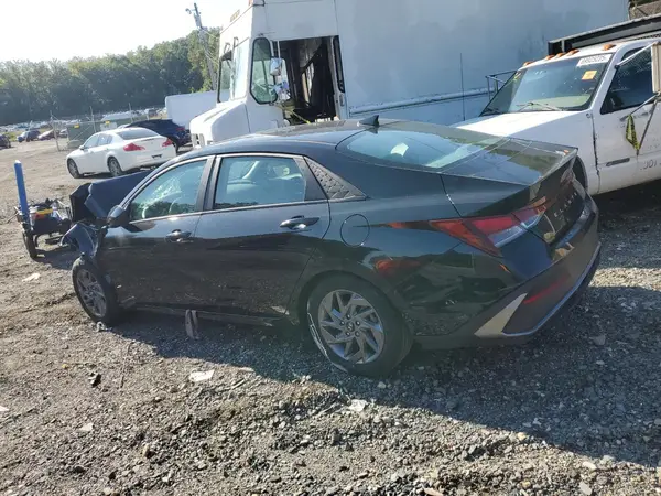 KMHLM4DG7RU662143 2024 HYUNDAI ELANTRA - Image 2