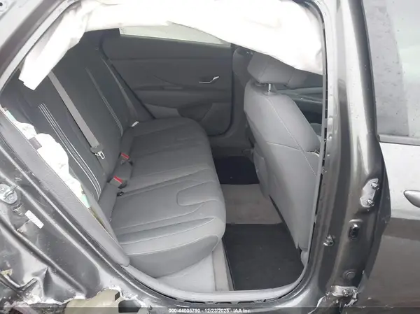 KMHLM4DG7RU664099 2024 HYUNDAI ELANTRA - Image 8