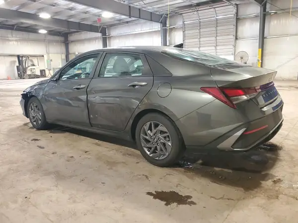 KMHLM4DG7RU665561 2024 HYUNDAI ELANTRA - Image 2