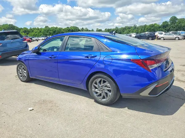 KMHLM4DG7RU672056 2024 HYUNDAI ELANTRA - Image 2