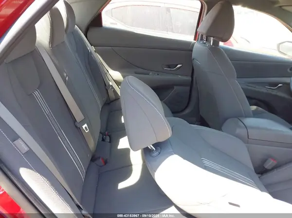 KMHLM4DG7RU673482 2024 HYUNDAI ELANTRA - Image 8