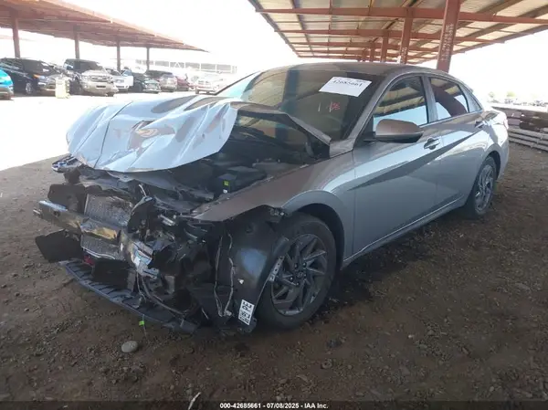 KMHLM4DG7RU674535 2024 HYUNDAI ELANTRA - Image 2