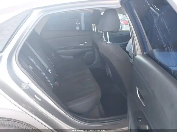 KMHLM4DG7RU674535 2024 HYUNDAI ELANTRA - Image 8