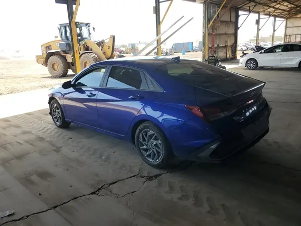 KMHLM4DG7RU675314 2024 HYUNDAI ELANTRA - Image 2
