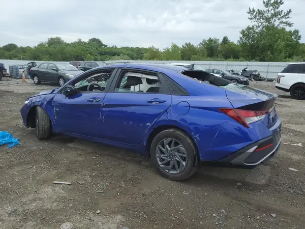 KMHLM4DG7RU678228 2024 HYUNDAI ELANTRA - Image 2
