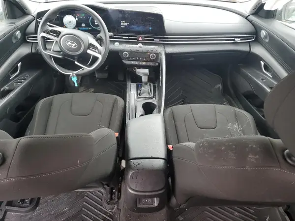 KMHLM4DG7RU678388 2024 HYUNDAI ELANTRA - Image 8