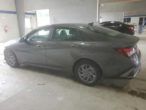 KMHLM4DG7RU678391 2024 HYUNDAI ELANTRA - Image 2