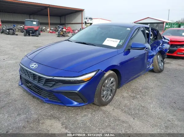 KMHLM4DG7RU679394 2024 HYUNDAI ELANTRA - Image 2