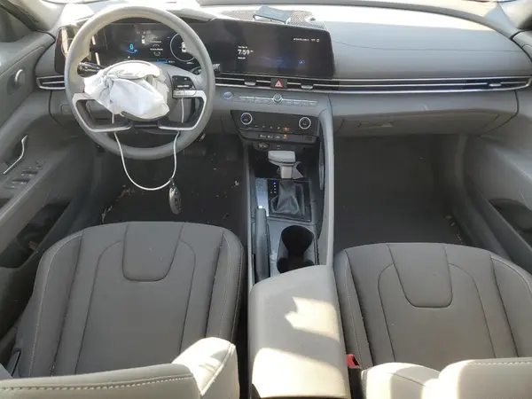 KMHLM4DG7RU685101 2024 HYUNDAI ELANTRA - Image 8
