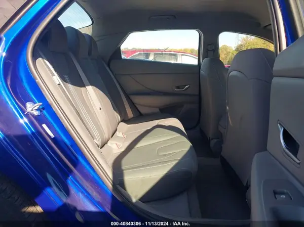 KMHLM4DG7RU692937 2024 HYUNDAI ELANTRA - Image 8