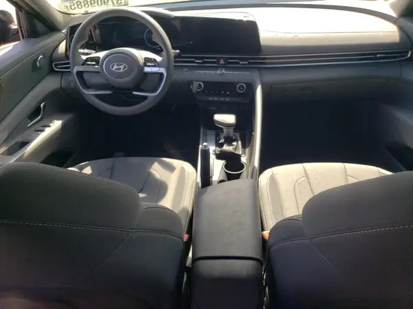 KMHLM4DG7RU693814 2024 HYUNDAI ELANTRA - Image 8