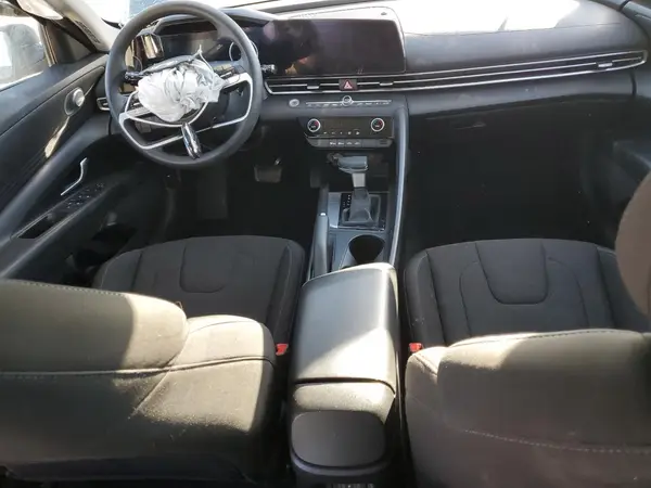 KMHLM4DG7RU693893 2024 HYUNDAI ELANTRA - Image 8