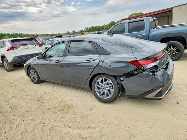 KMHLM4DG7RU694655 2024 HYUNDAI ELANTRA - Image 2