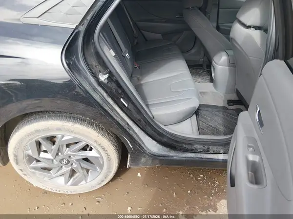 KMHLM4DG7RU697166 2024 HYUNDAI ELANTRA - Image 8