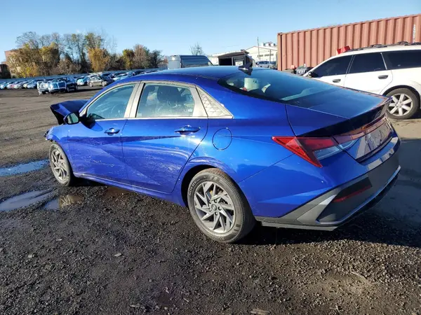 KMHLM4DG7RU697992 2024 HYUNDAI ELANTRA - Image 2
