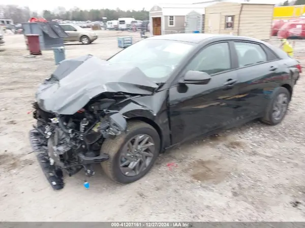 KMHLM4DG7RU706223 2024 HYUNDAI ELANTRA - Image 2
