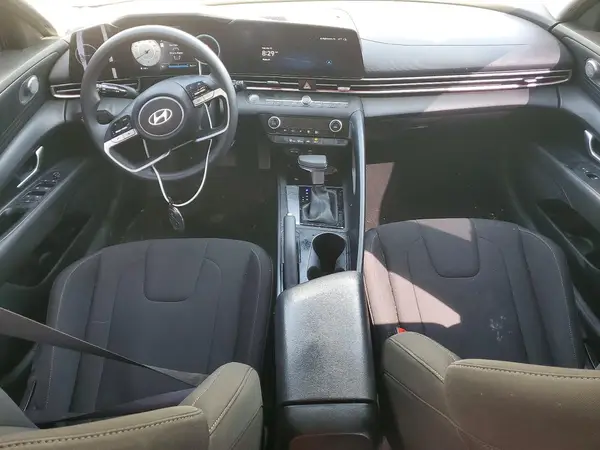 KMHLM4DG7RU709025 2024 HYUNDAI ELANTRA - Image 8