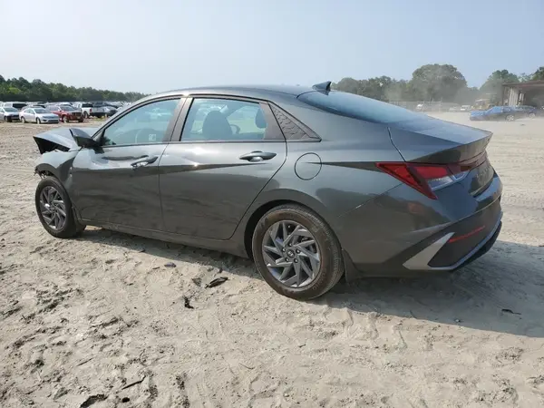 KMHLM4DG7RU714256 2024 HYUNDAI ELANTRA - Image 2