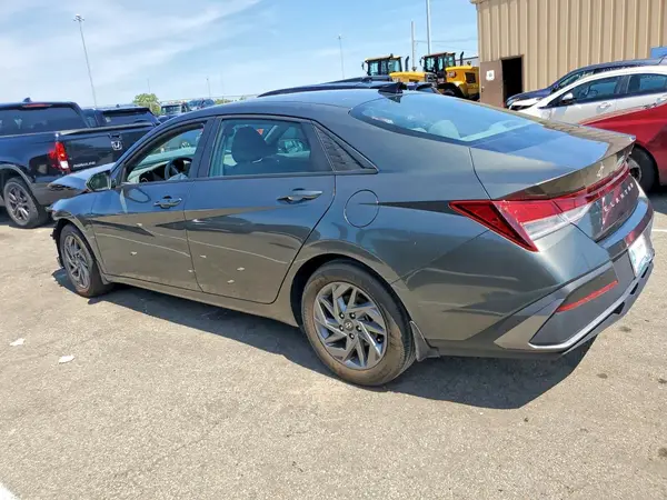 KMHLM4DG7RU718534 2024 HYUNDAI ELANTRA - Image 2