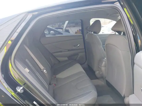 KMHLM4DG7RU732160 2024 HYUNDAI ELANTRA - Image 8