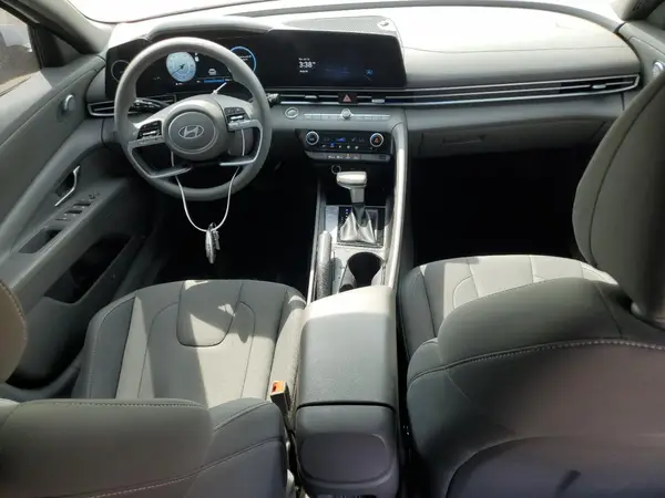 KMHLM4DG7RU735804 2024 HYUNDAI ELANTRA - Image 8