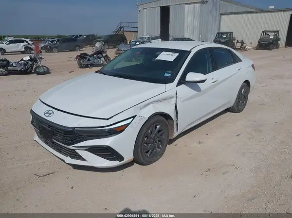 KMHLM4DG7RU740890 2024 HYUNDAI ELANTRA - Image 2