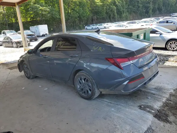 KMHLM4DG7RU745118 2024 HYUNDAI ELANTRA - Image 2