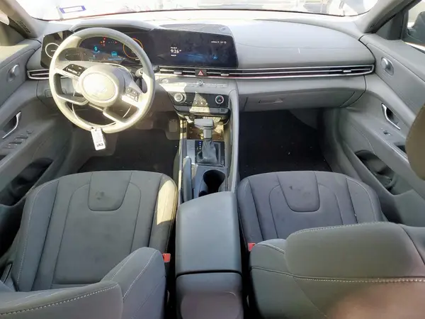 KMHLM4DG7RU752795 2024 HYUNDAI ELANTRA - Image 8