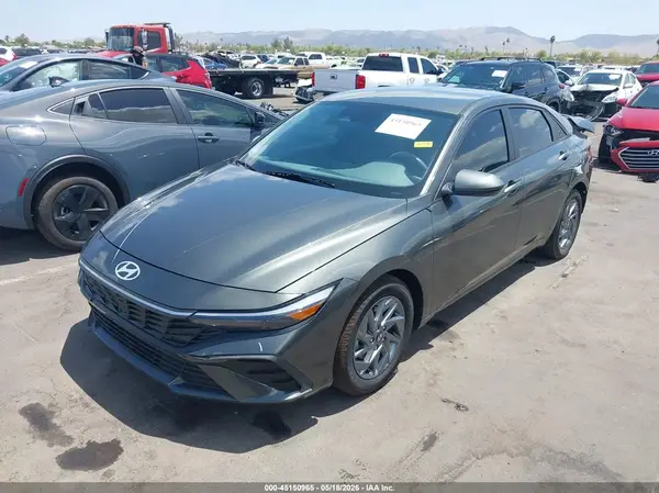 KMHLM4DG7RU761559 2024 HYUNDAI ELANTRA - Image 2