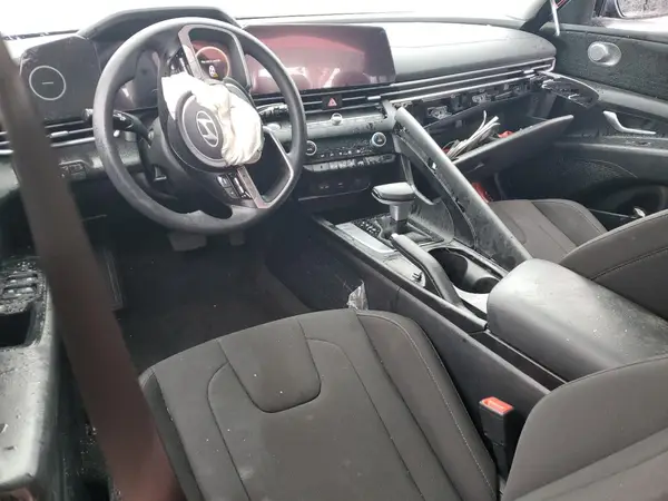 KMHLM4DG7RU762288 2024 HYUNDAI ELANTRA - Image 8