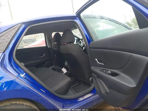 KMHLM4DG7RU765028 2024 HYUNDAI ELANTRA - Image 8