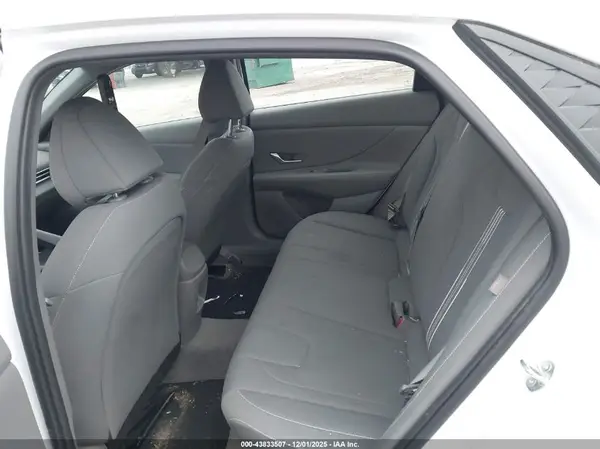 KMHLM4DG7RU766888 2024 HYUNDAI ELANTRA - Image 8