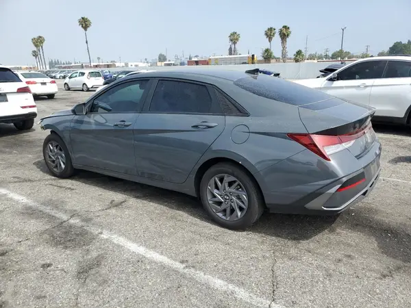 KMHLM4DG7RU775624 2024 HYUNDAI ELANTRA - Image 2