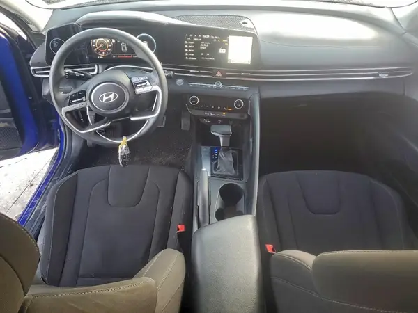 KMHLM4DG7RU785859 2024 HYUNDAI ELANTRA - Image 8