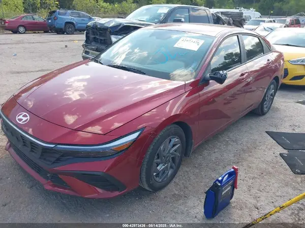 KMHLM4DG7RU795162 2024 HYUNDAI ELANTRA - Image 2
