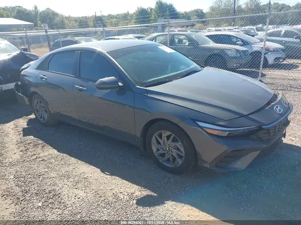 KMHLM4DG7RU798756 2024 HYUNDAI ELANTRA - Image 1