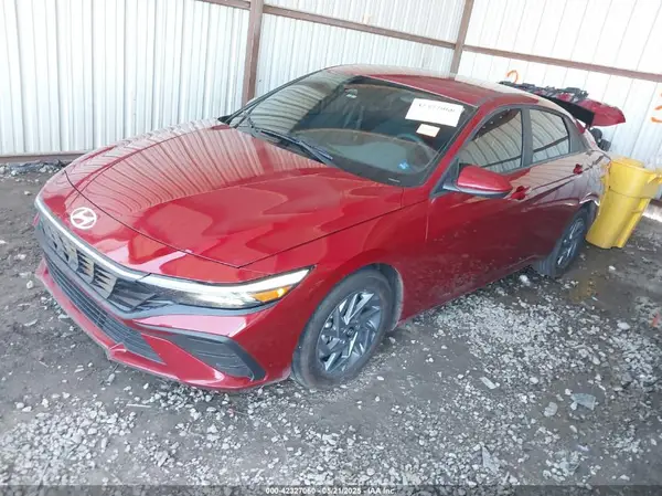 KMHLM4DG7RU807987 2024 HYUNDAI ELANTRA - Image 2