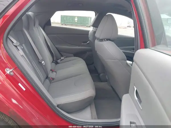 KMHLM4DG7RU821484 2024 HYUNDAI ELANTRA - Image 8