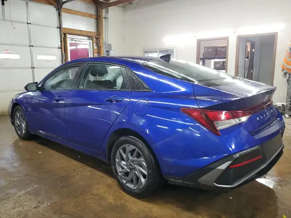 KMHLM4DG7RU821582 2024 HYUNDAI ELANTRA - Image 2