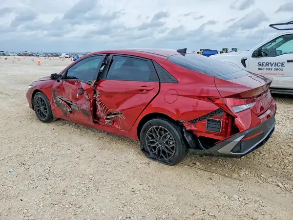 KMHLM4DG7RU833165 2024 HYUNDAI ELANTRA - Image 2