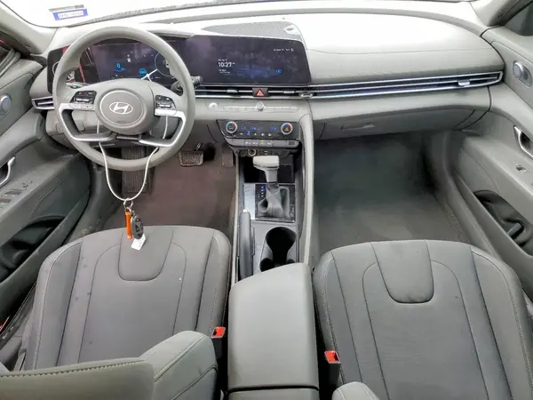 KMHLM4DG7RU833165 2024 HYUNDAI ELANTRA - Image 8
