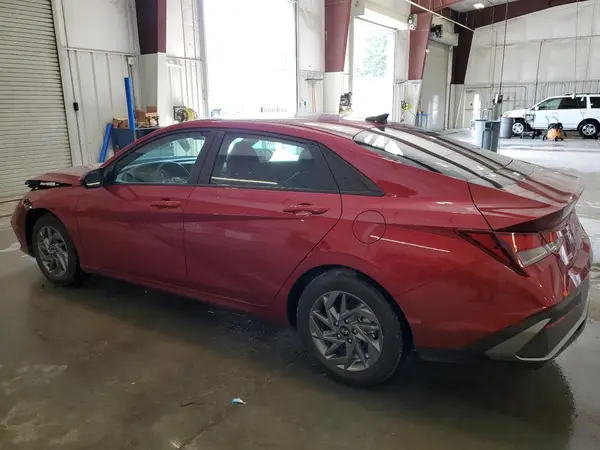 KMHLM4DG7RU833599 2024 HYUNDAI ELANTRA - Image 2