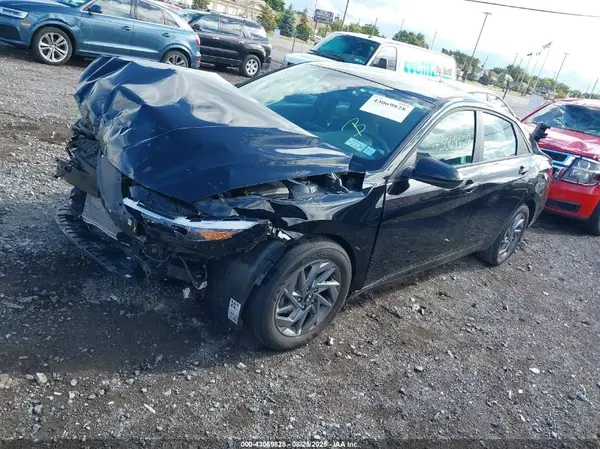 KMHLM4DG7RU847163 2024 HYUNDAI ELANTRA - Image 2