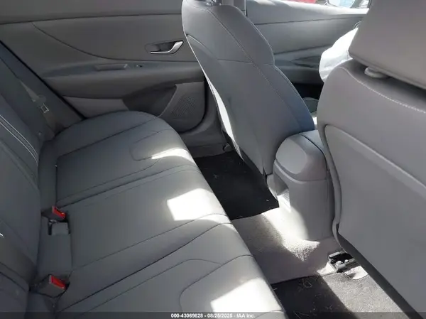 KMHLM4DG7RU847163 2024 HYUNDAI ELANTRA - Image 8