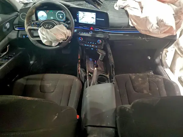 KMHLM4DG7RU848698 2024 HYUNDAI ELANTRA - Image 8